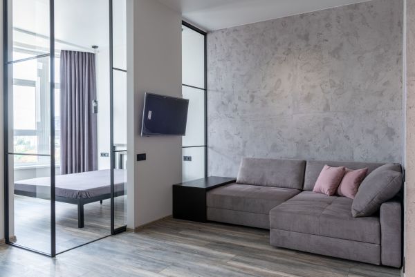 Astuces pour aménager vos espaces avec des cloisons vitrées mobiles