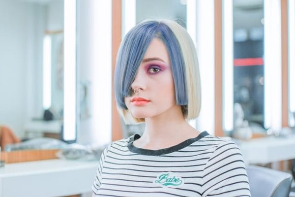 Quelles sont les considérations pour déménager un salon de coiffure professionnel ?